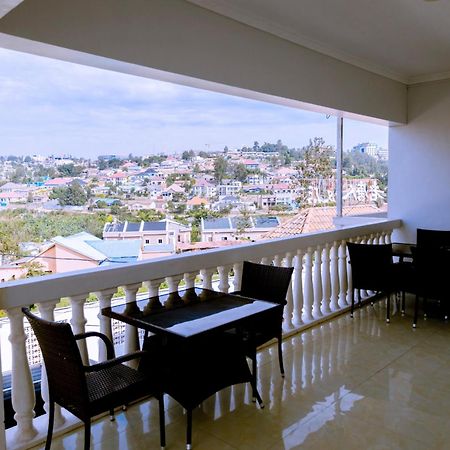 Lao Tangren Guest House Kigali Ngoại thất bức ảnh